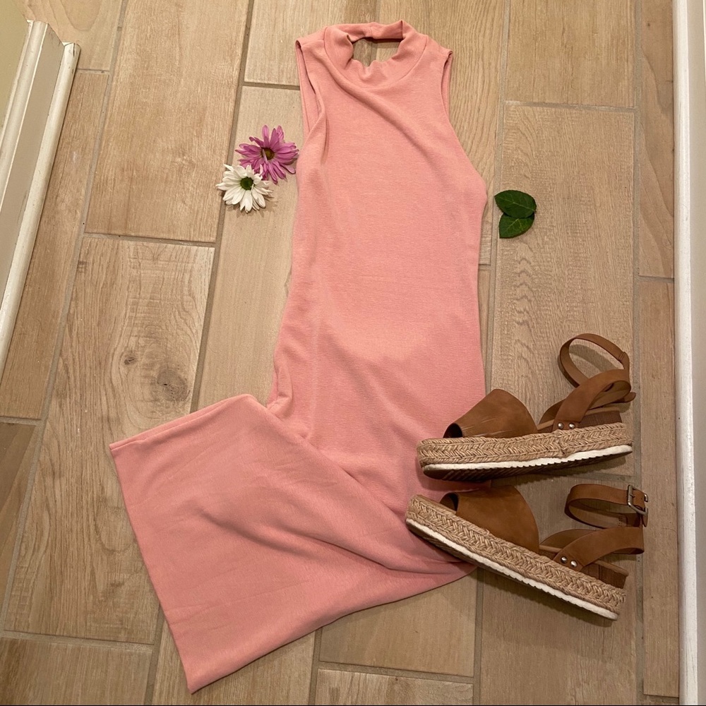 ✨PRICE DROP✨ Bodycon midi dress